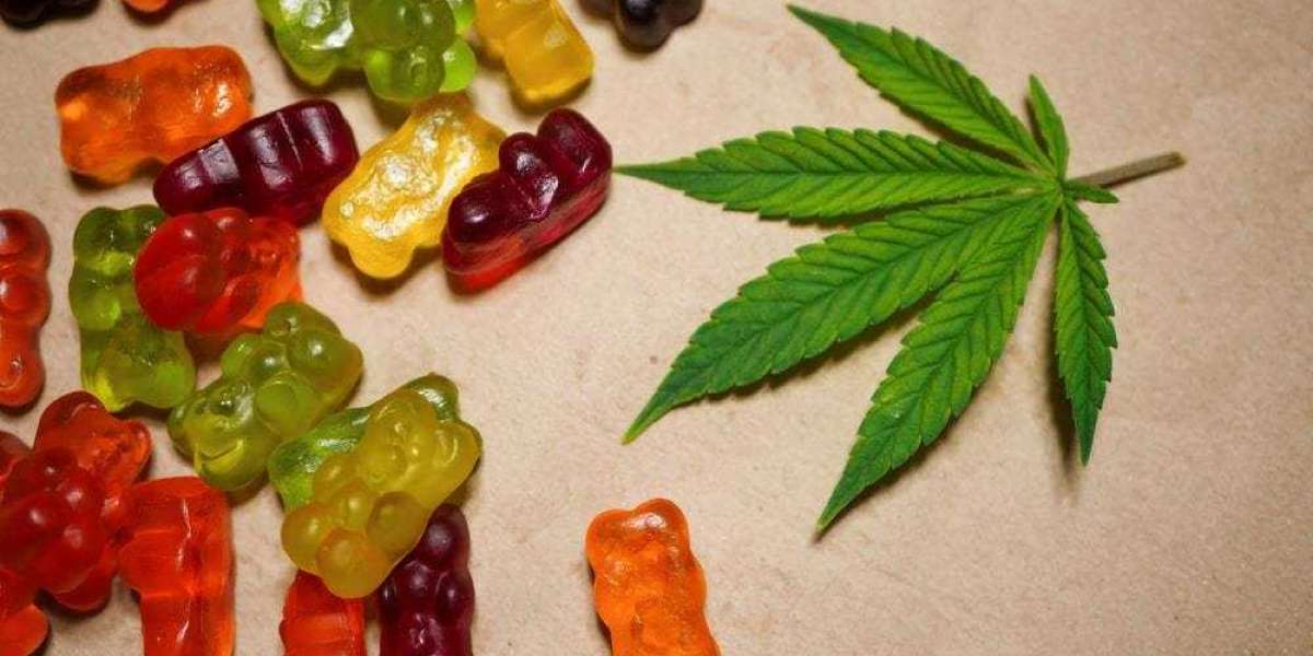 Tom Selleck CBD Gummies Reviews