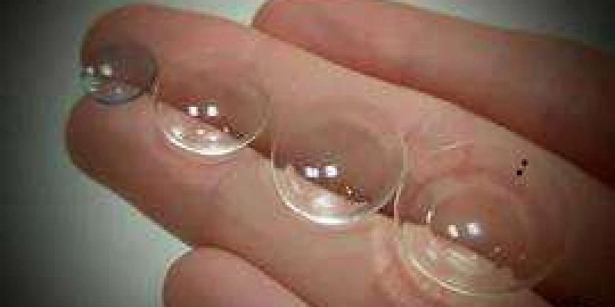 Correct Vision With Contact Lenses