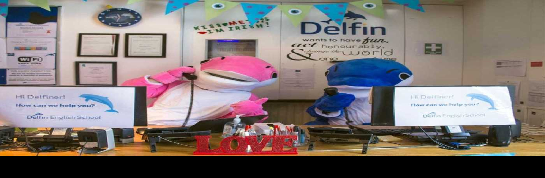 Delfin English School Cover Image