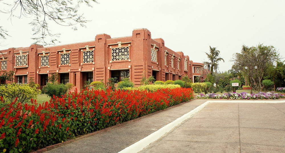 Indian Institute of Management Lucknow